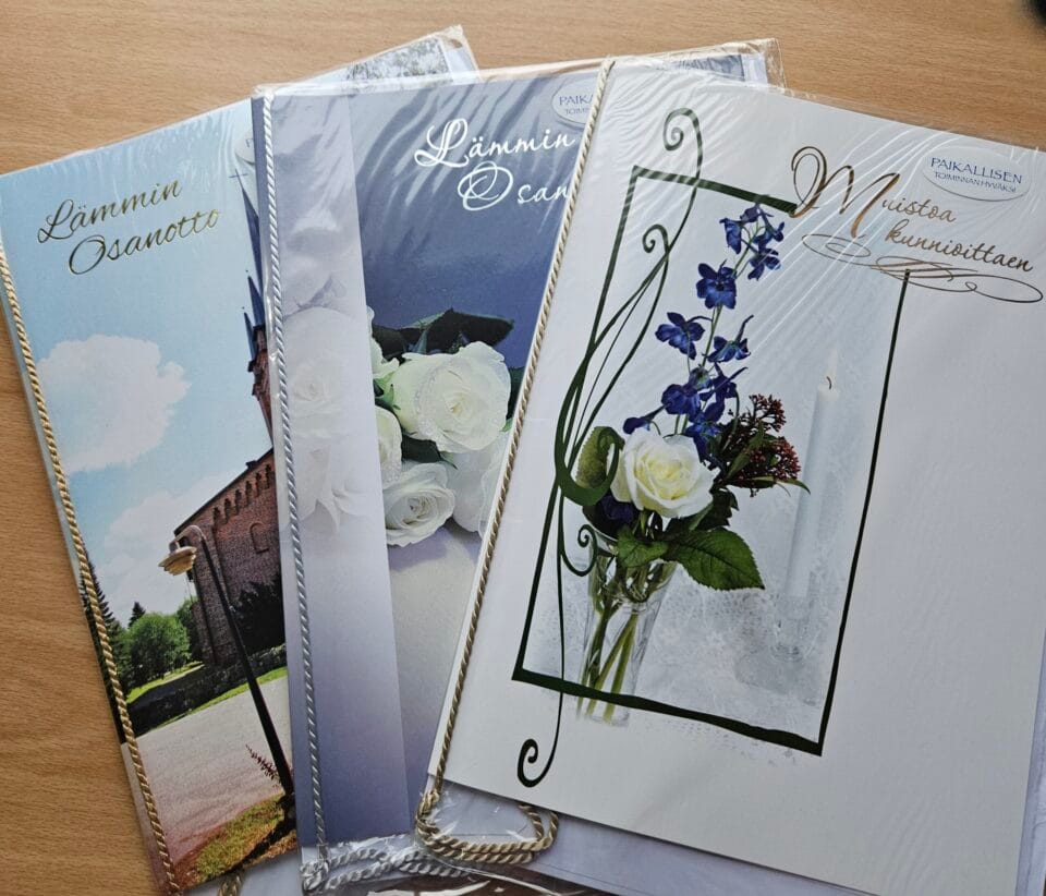 Eläkeliiton Someron yhdistyksen muistoadresseja on myynnissä Somerkirjassa ja Someron kukkakeskuksessa ja Mikkolan kukkakaupassa. Ostamalla yhdistyksen adressin tuet oman paikallisen yhdistyksen toimintaa.